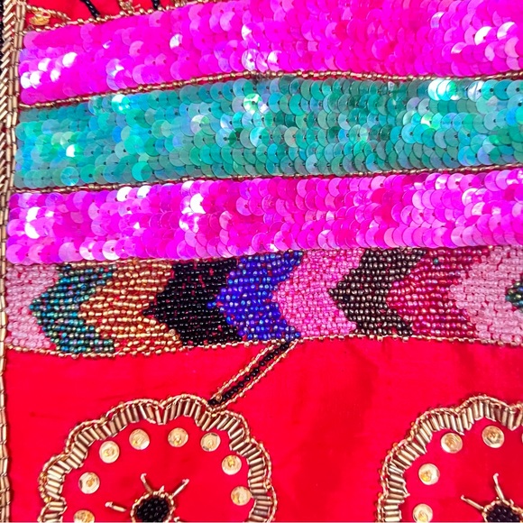 Women's Vintage Red Cache Beaded & Sequined Vest Size Medium Boho Sexy Fun EUC - Picture 5 of 7